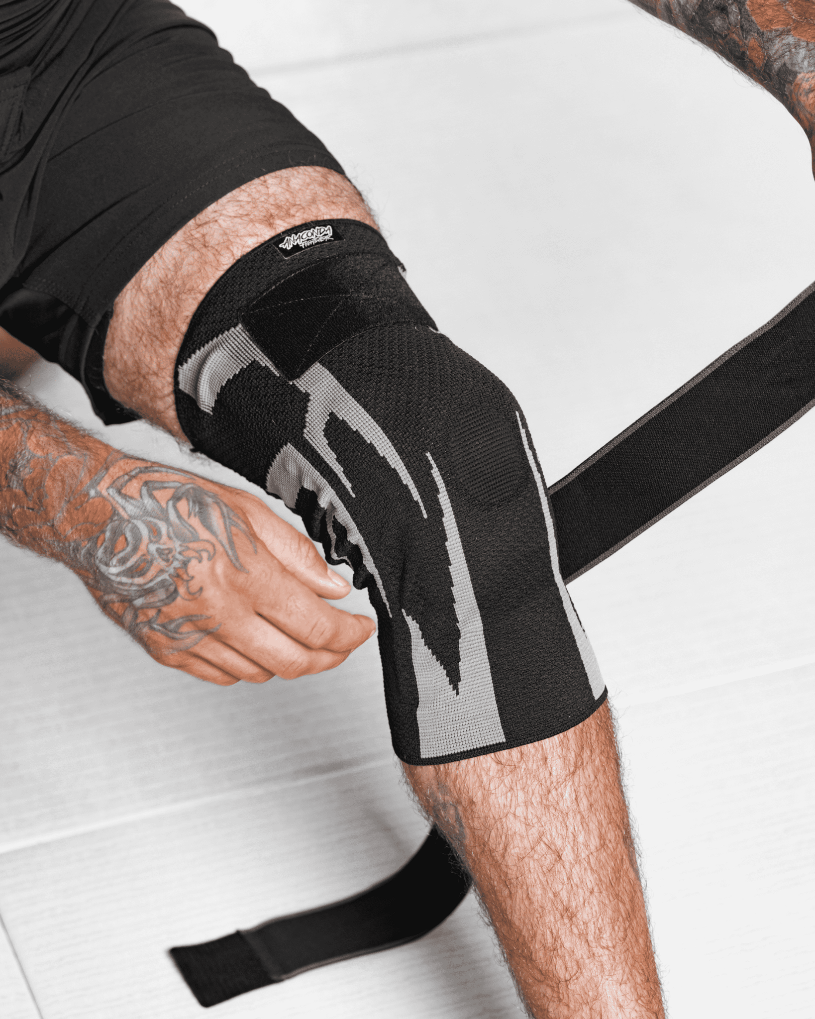 Anaconda Knee Brace